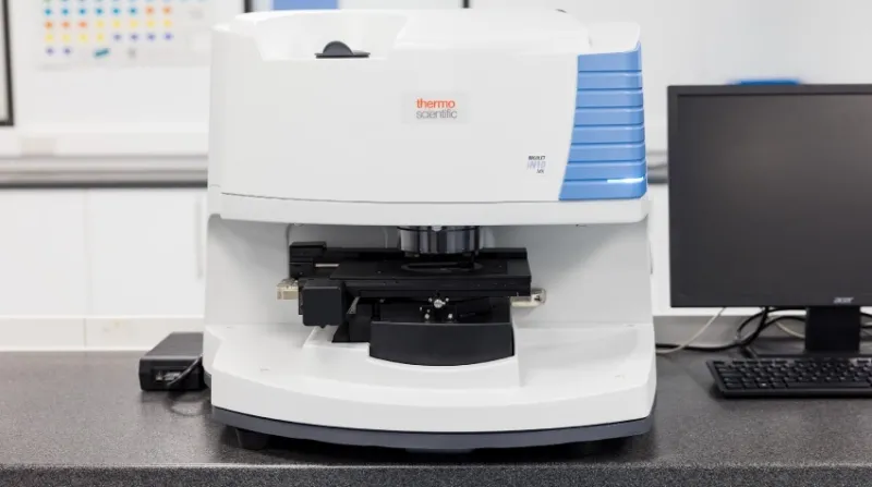 Understanding the Oxidation Index Test for UHMWPE - Hero Image