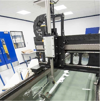 LATEST EQUIPMENT, COMBINED WITH INDUSTRY EXPERTISE - Image